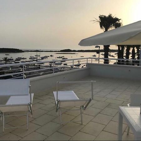 Camera Sul Mare Riviera Порто-Чезарео Екстер'єр фото